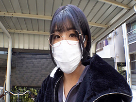 社長令嬢からの転落!経験人数1人借金300万大学中退無職家無し地味ダサGカップ巨乳めがね娘。食料、寝床と引き換えに中出しされる天然メスマグロ サンプル動画サムネイル